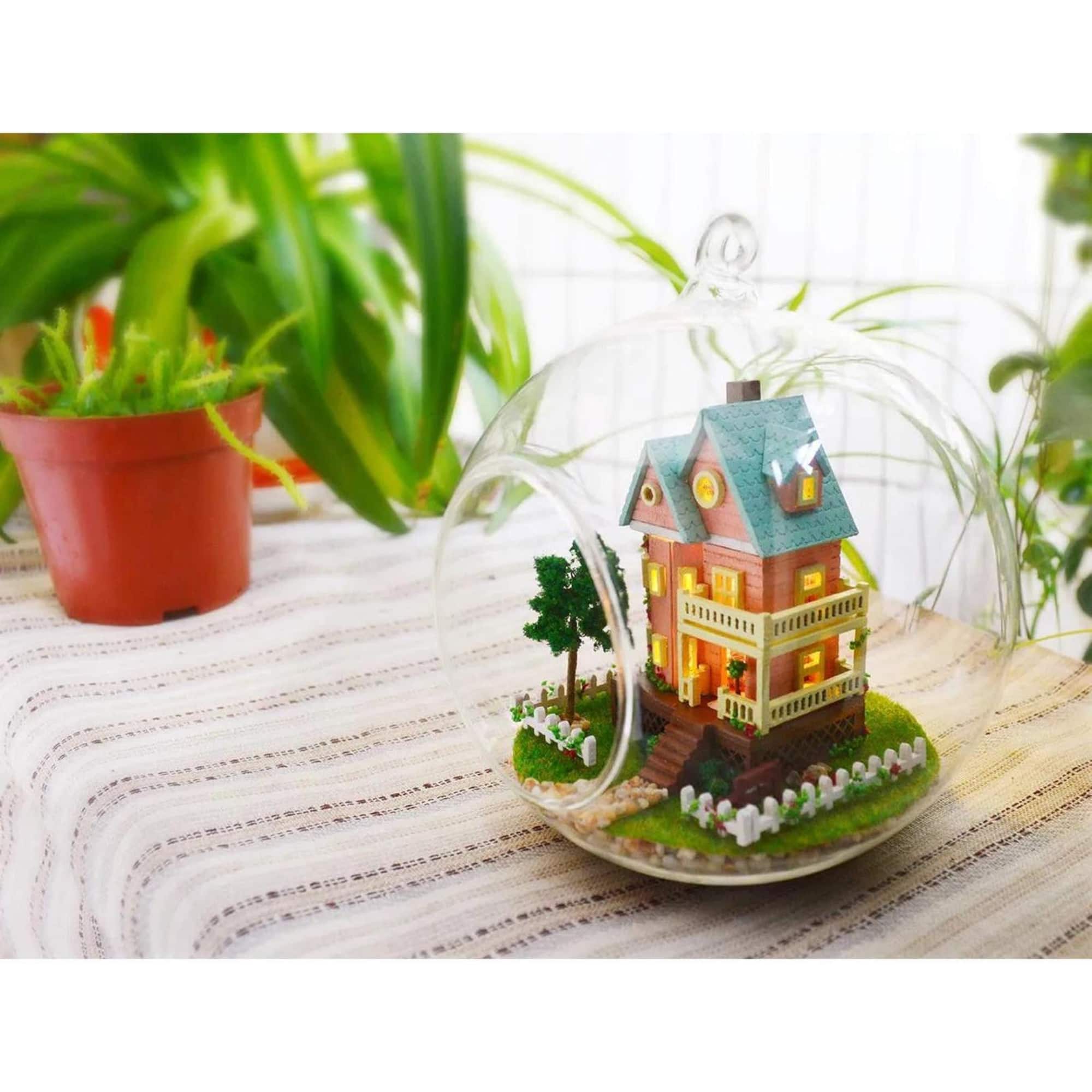 Wizardi Miniature Roombox Mini House Dollhouse Kit